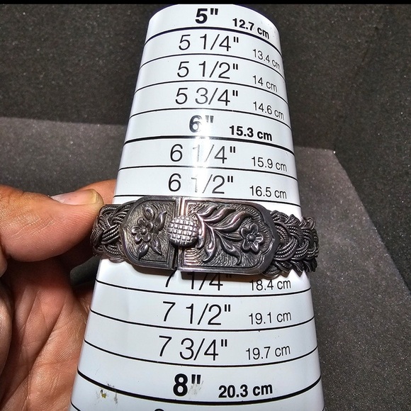 Croton Sterling Silver Case And Bracelet Watch Not Working For Parts Or Repair - Picture 10 of 11